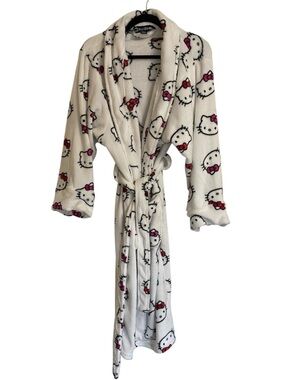 Hello Kitty Northwest Brand Robe Womens Size S/M Cute Fuzzy Comfy Cozy Tie Waist